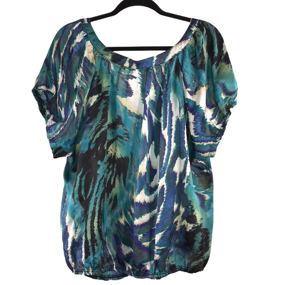 Lace Up Front Summer Shirt - Picture 5 of 10